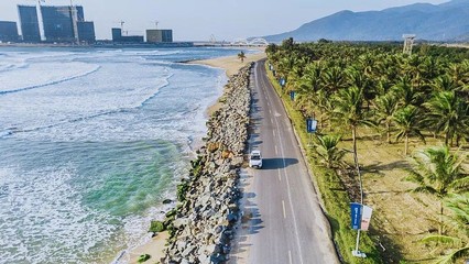 中國(guó)旅游集團(tuán)合并滿(mǎn)三年 國(guó)內(nèi)旅游業(yè)務(wù)“煥新出發(fā)”的挑戰(zhàn)與機(jī)遇